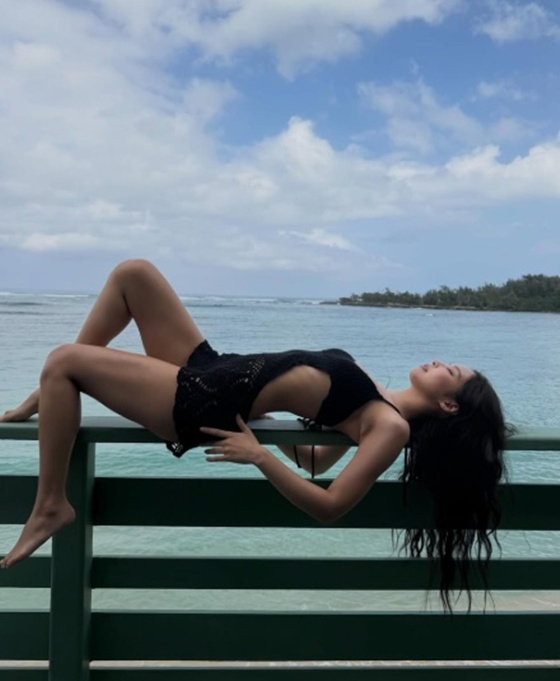 /Ảnh = Instagram của Jennie