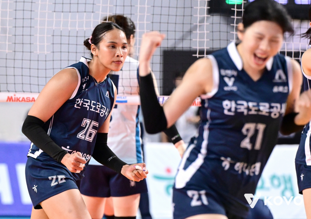 Các vận động viên xây dựng đường bộ Hàn Quốc như Tanacha vui mừng ghi bàn. /Ảnh = Liên đoàn bóng chuyền Hàn Quốc cung cấp