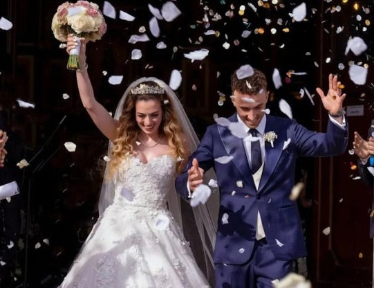 迪奥戈·佐塔(右)与鲁特·卡多索的婚礼照片。 =照片:卢特-卡多索在SNS上结束。