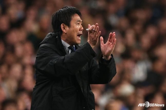 他就是日本足球代表队教练森保一。 =法新社BBNews=新闻1。