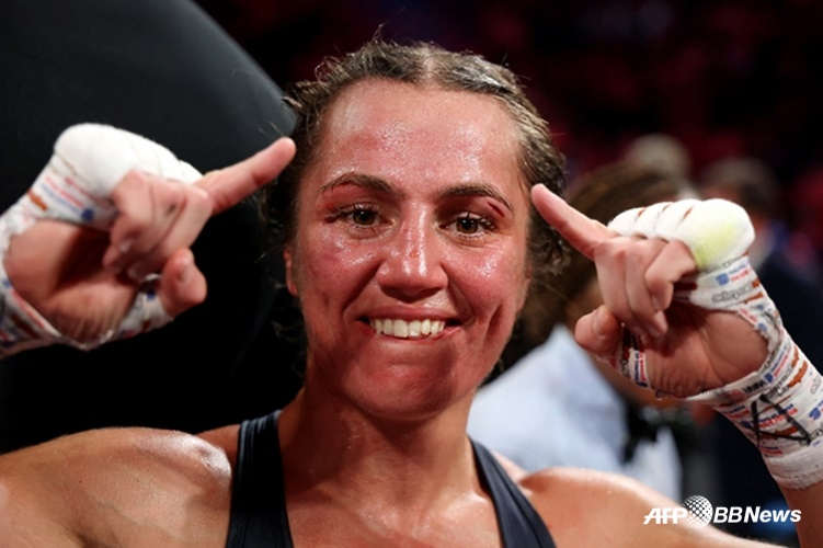 艾丽·斯科特尼。 =法新社BBNews=新闻1。