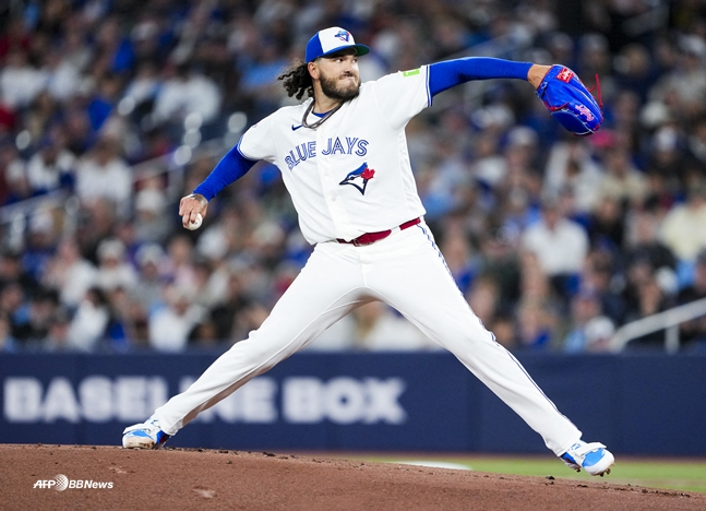 图为庞塞在2026赛季首场常规赛上投球。 =法新社BBNews=新闻1。