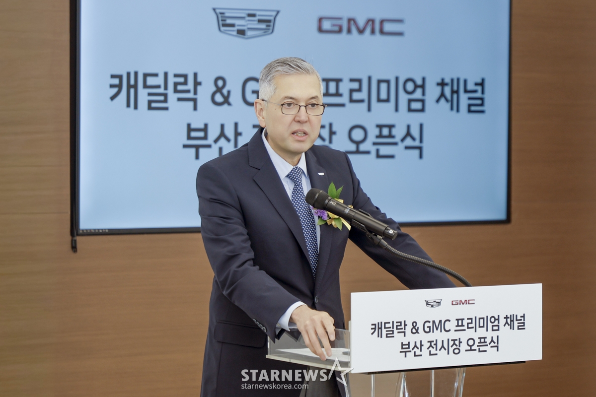 Hector Villarreal, president of GM's Korean operations/photo courtesy = GM Korea