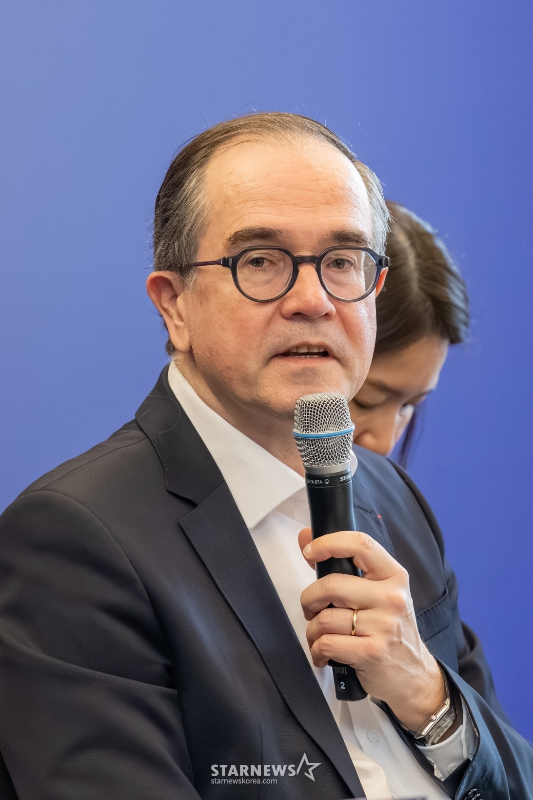 Chairman of Renault Group Francois Provo/photo courtesy = Korea Automobile Journalists Association