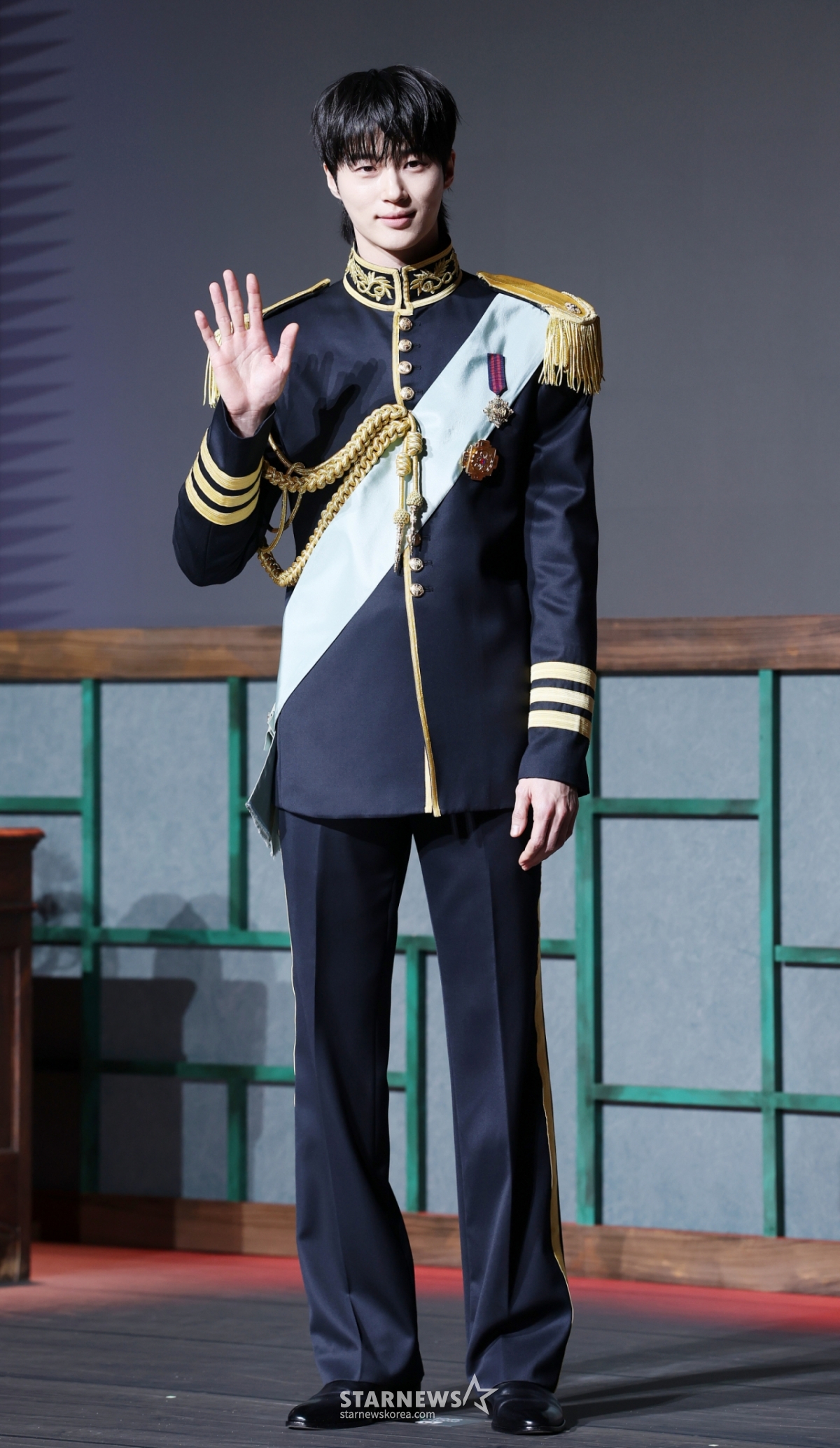 俳優のピョン·ウソクが6日、ソウル朝鮮パレス江南ホテルで行われたMBC金土ドラマ「21世紀大君夫人」の製作発表会に参加し、ポーズを取っている。 /2026.04.06 /写真=キム·フィソン hwijpg@