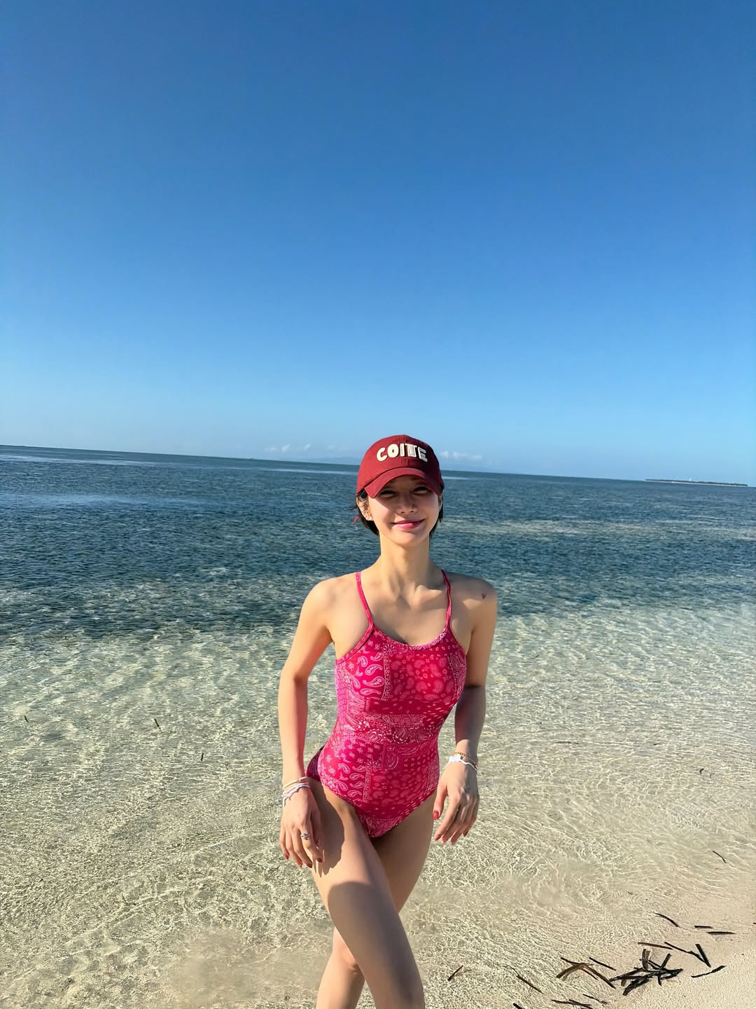 /Фото = Хангрю Инстаграм