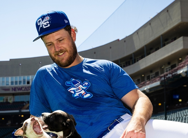 Colerbin's recent appearance in Triple-A under the Los Angeles Dodgers. /Photo = Oklahoma City Comets official SNS