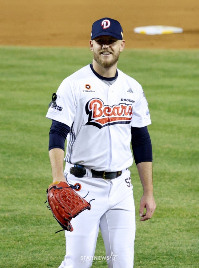 Colerbin played for Doosan in the 2025 season. /Photo = Senior Reporter Kim Jin-kyung