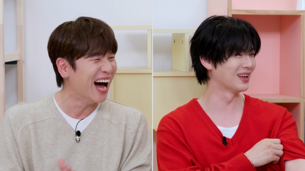 左からK.Will、アン·ジェヒョン/写真=KBS第2テレビ「屋根部屋の問題児たち」