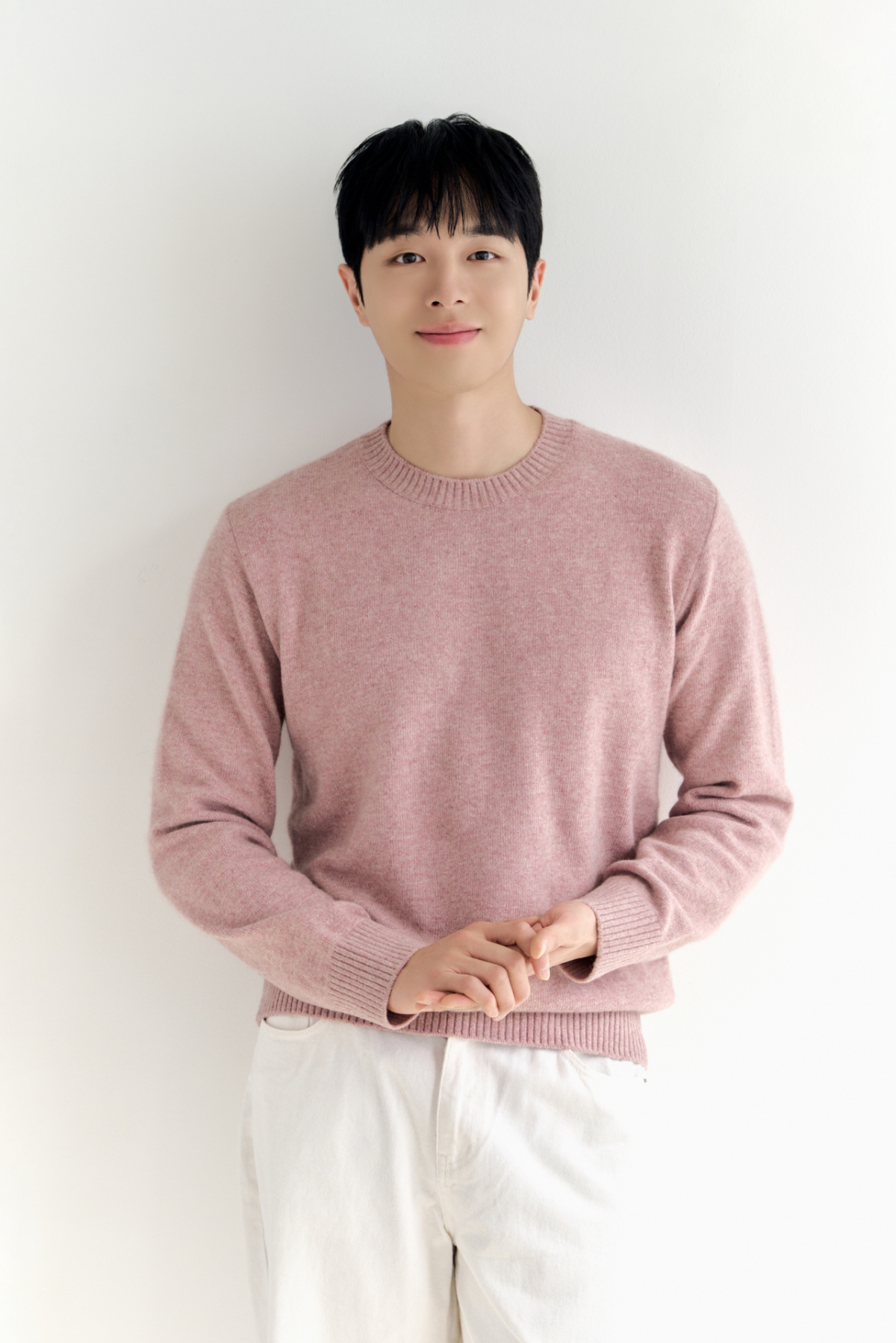 /Ảnh = Mayket Studio