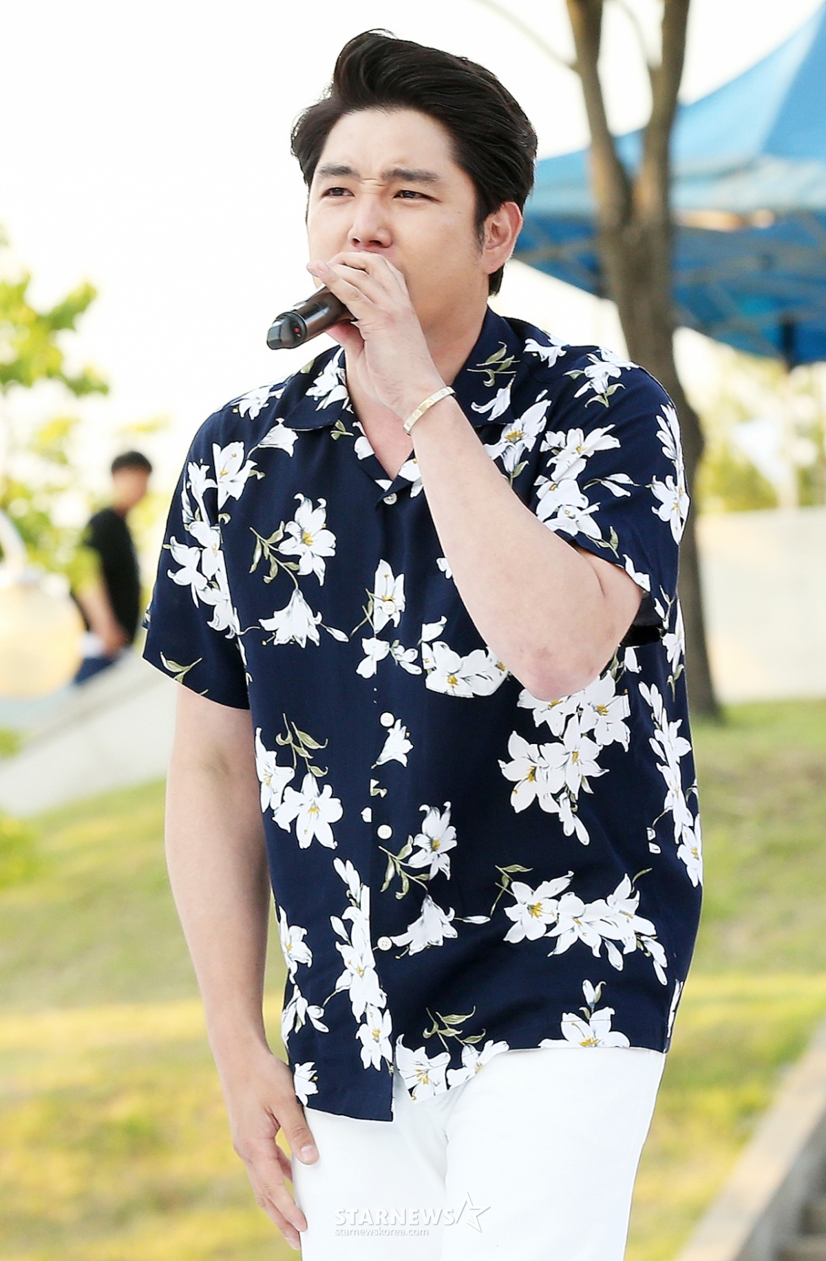 $ Super Junior Kangin is performing on the festival stage at the recording site of the Channel A entertainment program "University Student From Today" held at Dankook University's Jukjeon Campus in Yongin, Gyeonggi-do on the afternoon of the 19th. /2016.05.19 / Photo =hwijpg@ (International Reporter Kim Hwi-sun)