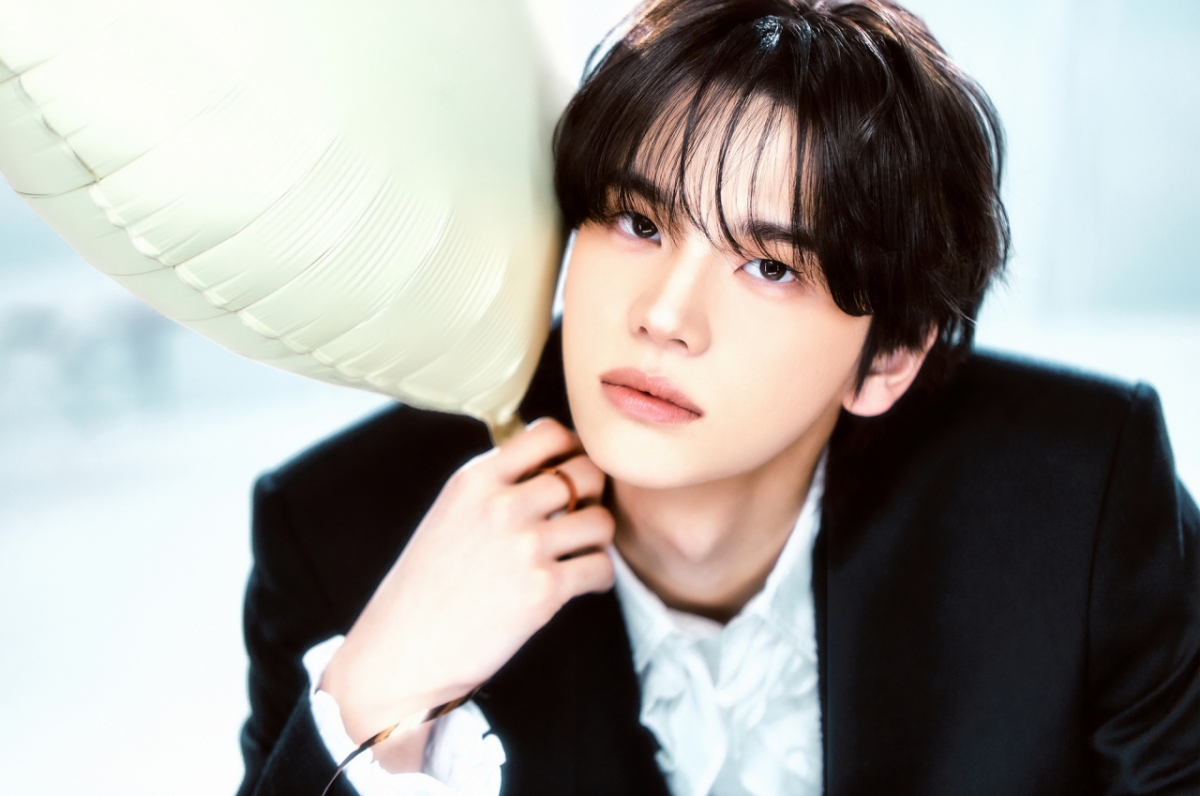 /Photo = Pledis Entertainment (HYBE)