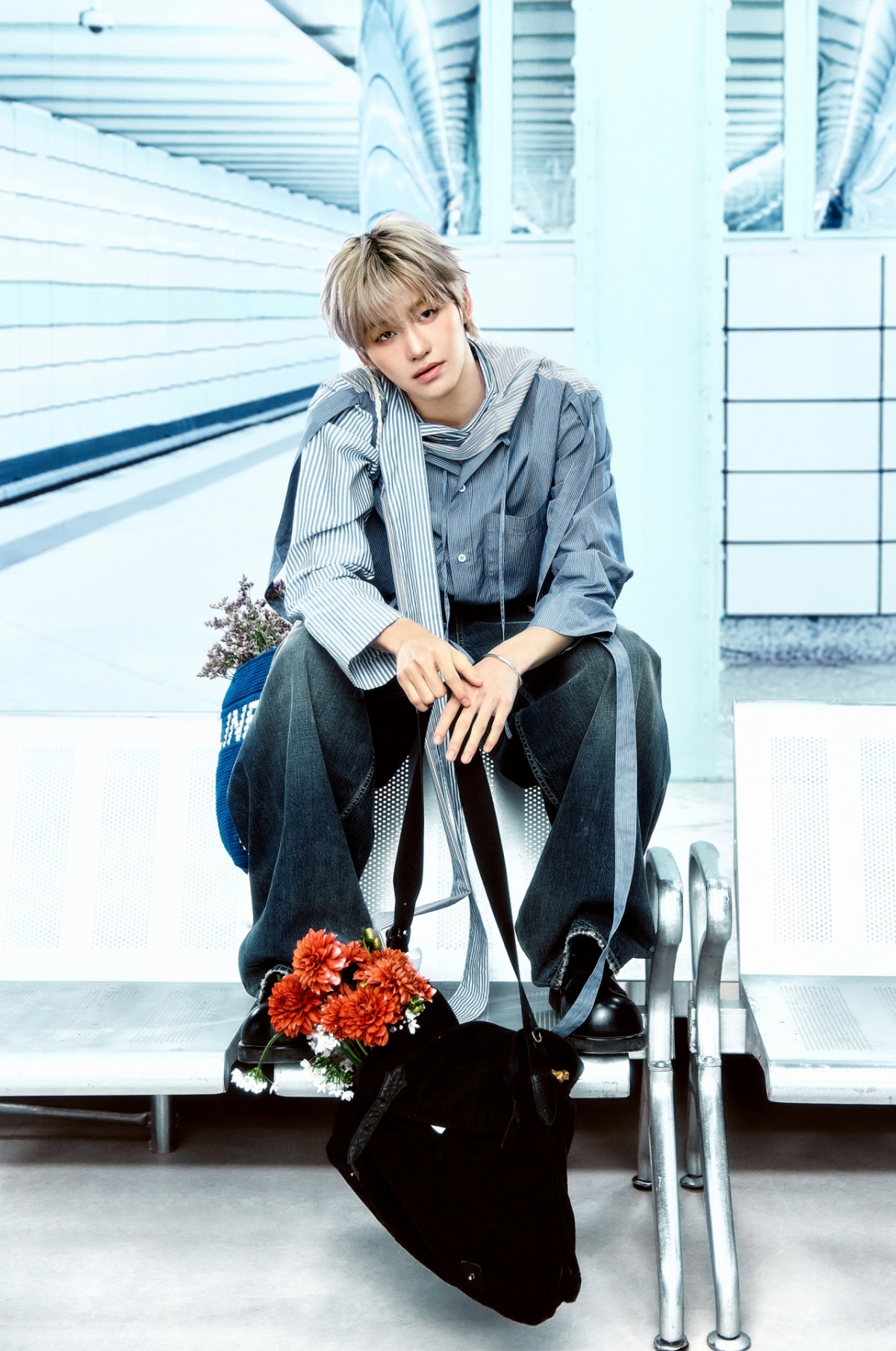 /Photo = Pledis Entertainment (HYBE)