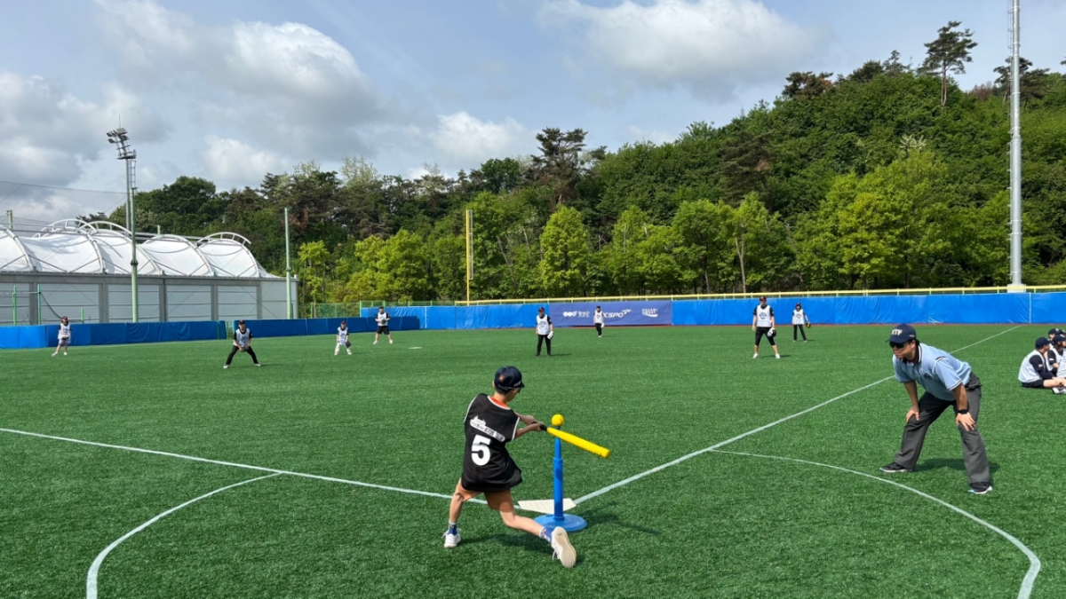 '참가비 전액 무료·구단당 10가족' KBO, 4월 20일까지 '2026년 야구로 통하는 티볼캠프' 참가자 모집