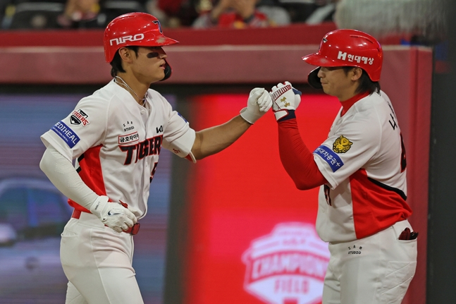 '선발 전원 안타+나성범 5타점' KIA 5회까지 15득점 화력쇼! 이태양 3이닝 완벽투→삼성 15-5 완파! [광주 현장리뷰]