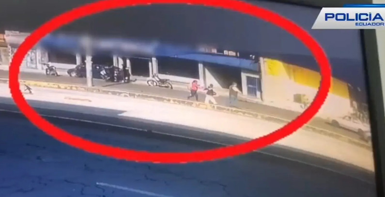 Бывший футболист сборной Эквадора Кристиан Лара арестован на месте вооруженного ограбления. /Фото = Больше солнца в муравейнике