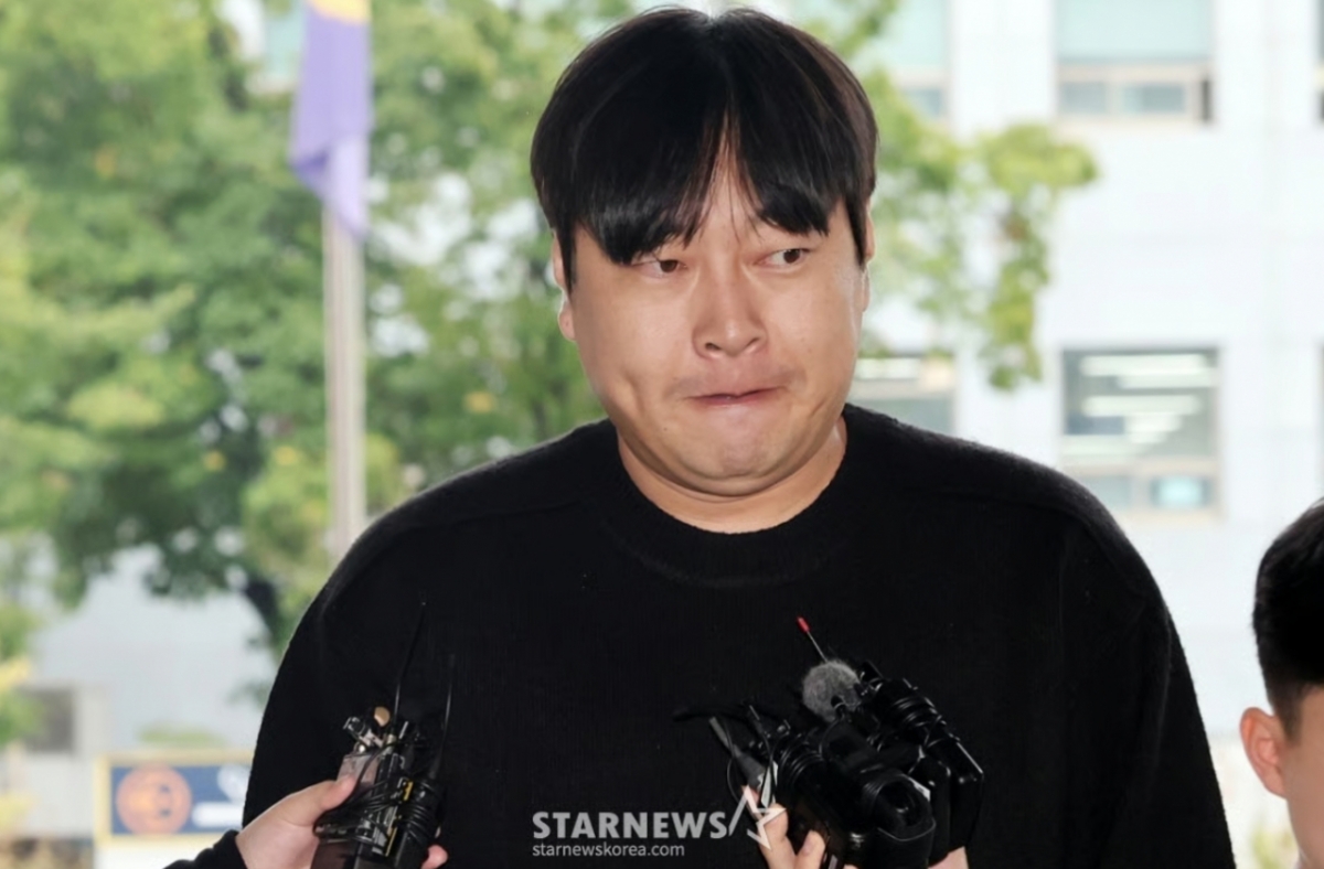 이진호, 뇌출혈로 중환자실 입원 "의식 회복..경과 지켜보는 중" [공식]