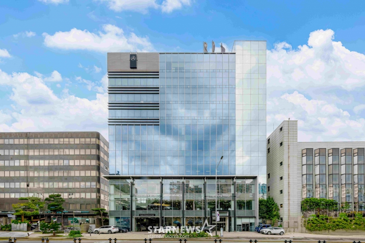 Headquarters/photo courtesy of Hansung Motor Company's Bangbae-dong = Hansung Motor Company