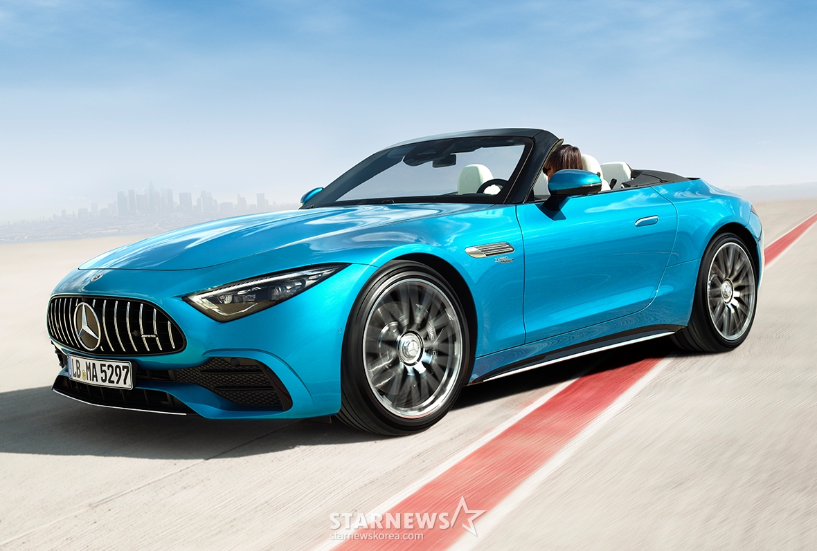 Mercedes-AMGSL/photo courtesy = MBK