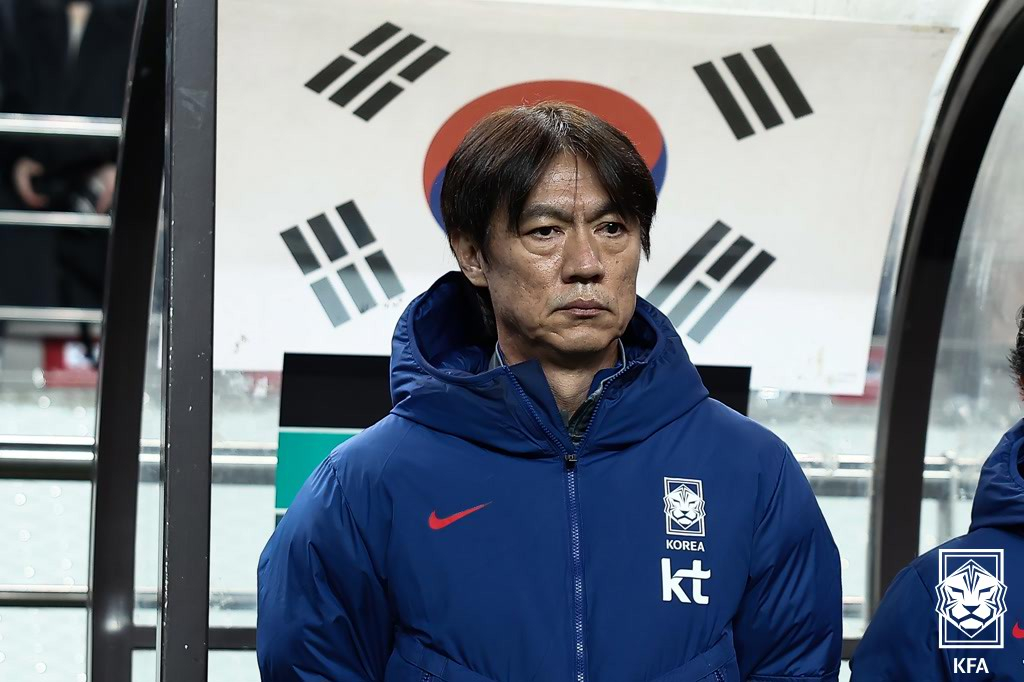 Huấn luyện viên đội tuyển bóng đá quốc gia Hàn Quốc Hong Myung-bo. /Ảnh = Hiệp hội bóng đá Hàn Quốc cung cấp
