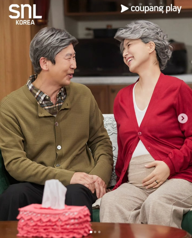 /Ảnh = Tài khoản cá nhân của Ahn Young Mi