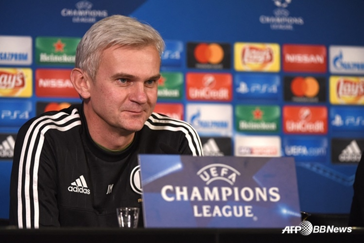 It's a check mask. /AFPBBNews=News1