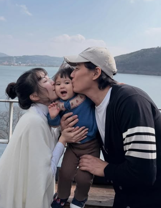 /Photo = Aya's personal account