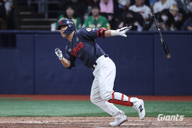 Ким Мин Сон сравнял счет. /Фото = Лотте Джайентс