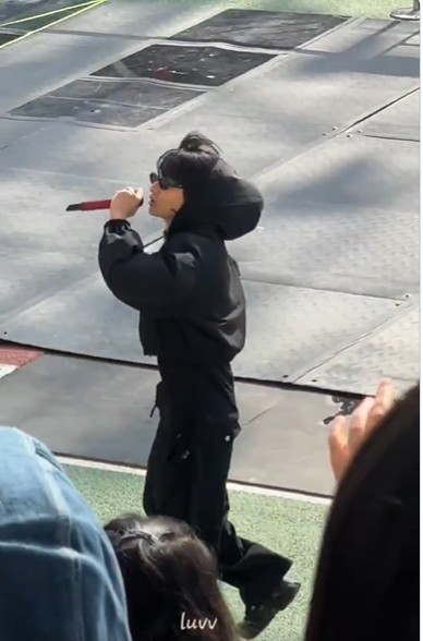 照片=nexy luvvⓥ, X@luvv_951230 视频截图