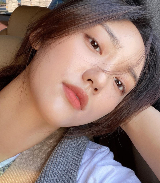 =高正彩率/照片=郑彩率Instagram