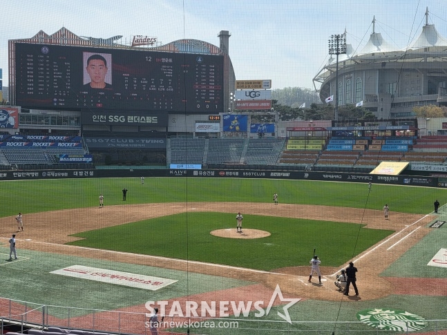 图为，2026新世界易买得杯决赛的风景。 =照片=金东润。