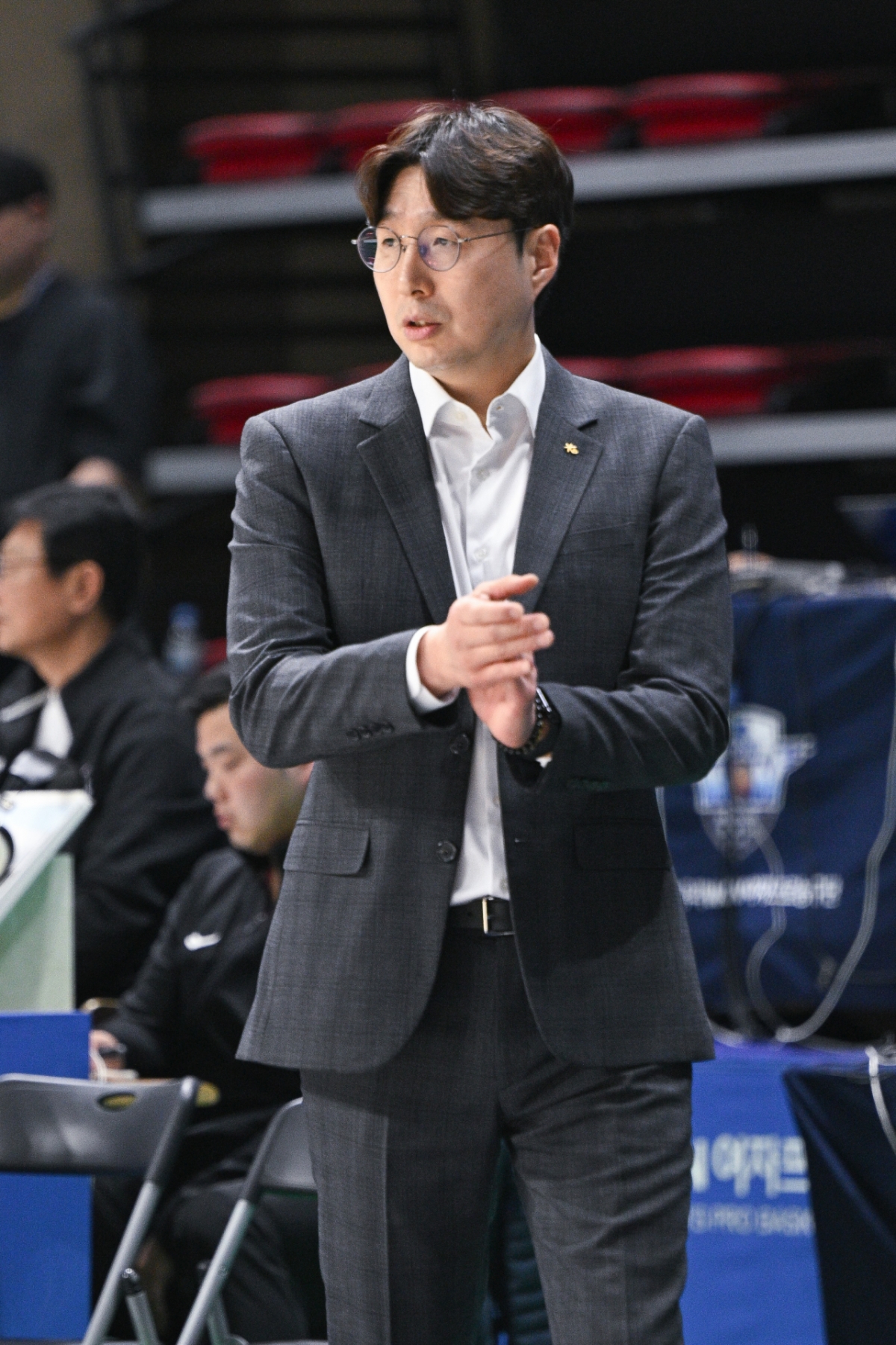 Đạo diễn Kim Wan-soo của Cheongju KB Stars. /Ảnh = cung cấp WKBL