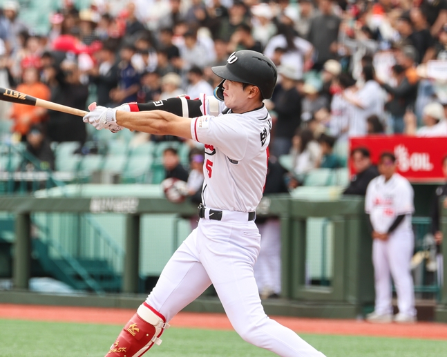 Вид удара права на возмещение ущерба, нанесенного тройным ударом. /Фото =Ульсан-Уэльс