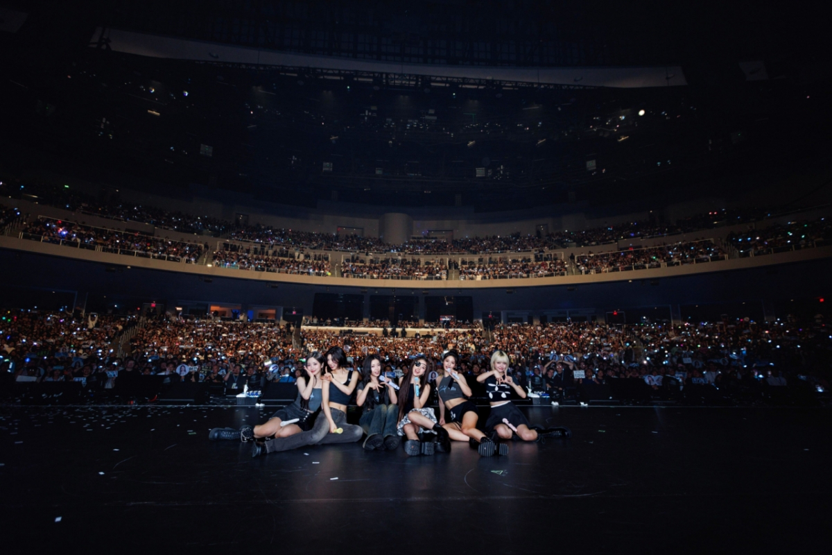 NMIXX First World Tour LA Performance Image/photo courtesy = JYP Entertainment