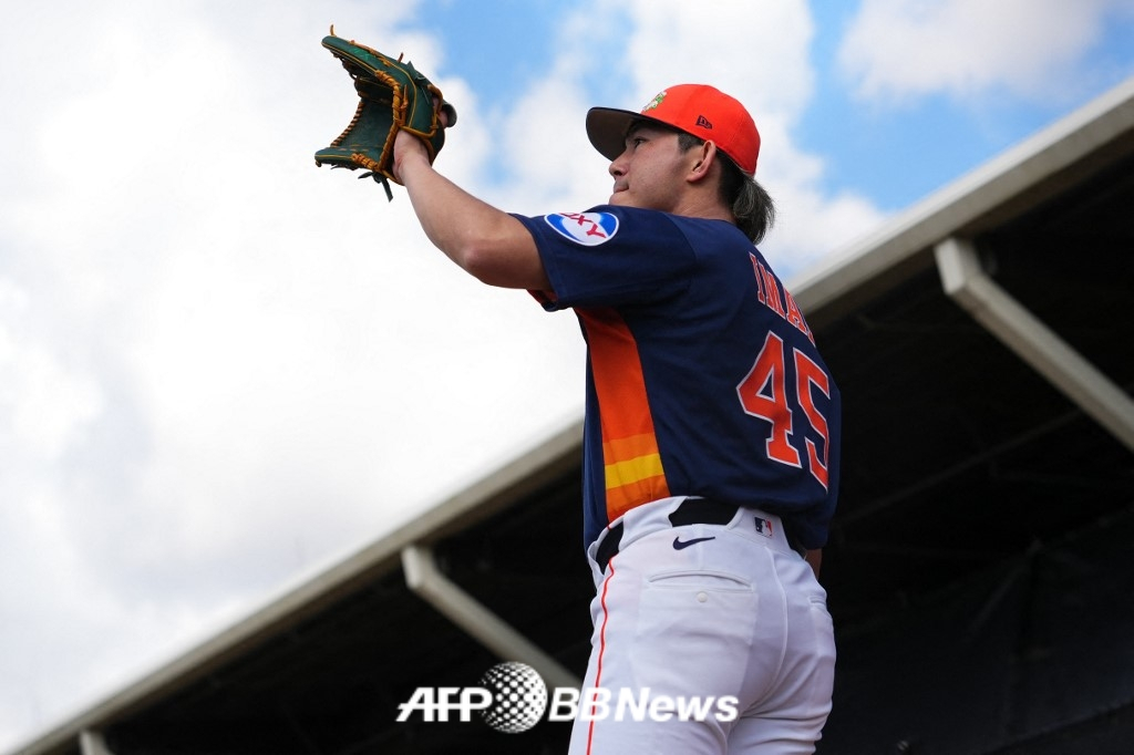 休斯顿太空人队的日本投手今井孝哉。 =法新社BBNews=新闻1。