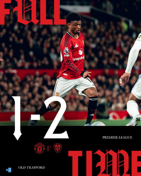 14日(韩国时间),在英国曼彻斯特的老特拉福德球场举行的与利兹队的"2025~2026英格兰足球超级联赛(EPL)"第32轮主场比赛中,曼联被诺亚•奥卡波攻入梅开二度,以1比2告负。 图为曼联前锋艾哈迈德。=迪亚洛/照片=曼联官方SNS结束。