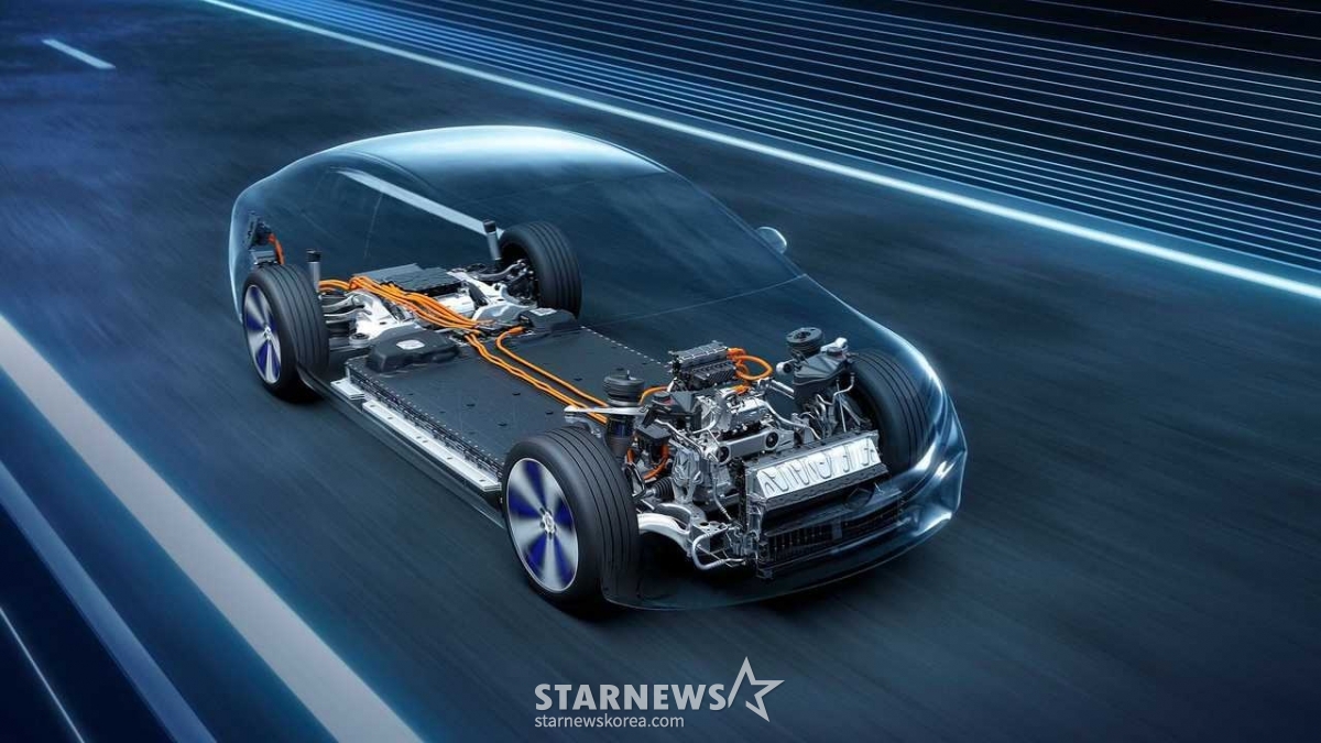 Mercedes-Benz EQS / Фото предоставлено = Mercedes-Benz Korea