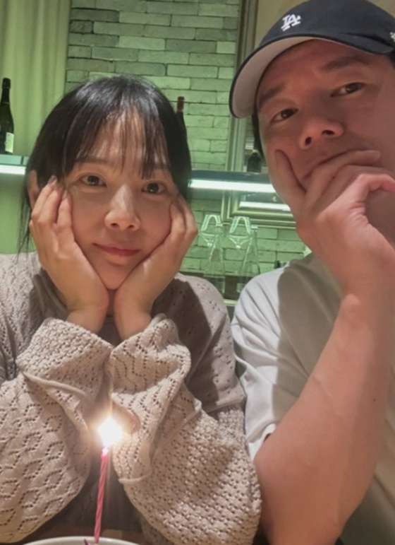 Yoon Seung Ah, Kim Moo Yeol / Ảnh = SNS của Yoon Seung Ah