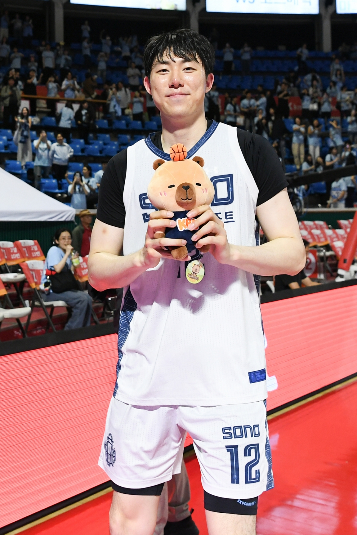 Kang Ji-hoon after the second round of the 2025-2026 LG Electronics' professional basketball semifinal playoff at Jamsil Student Gymnasium in Seoul at 7 p.m. on the 14th. /Photo = Courtesy of KBL