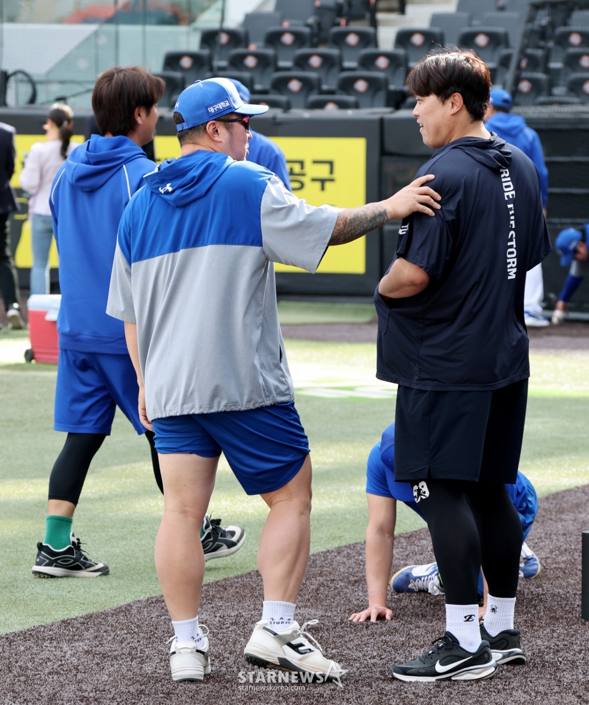 [포토] '대단한 어깨야!' 최형우