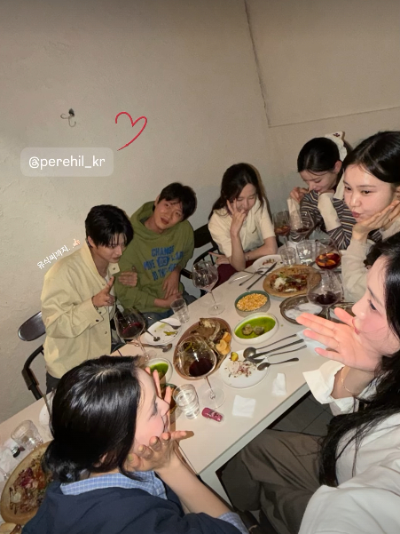 Photo = Yura Instagram