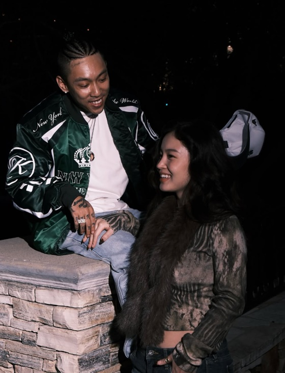 斧、イハイ/写真=イハイSNS