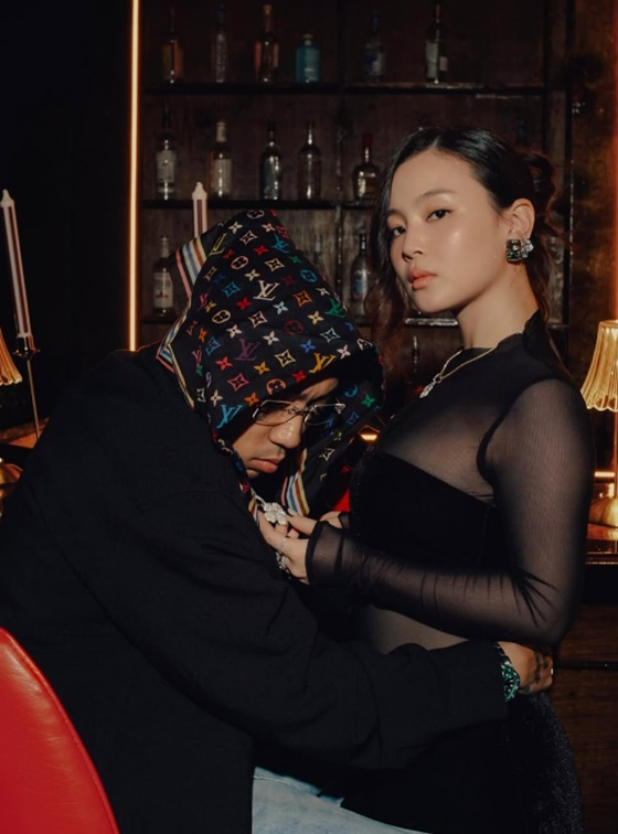 斧、イ·ハイ/写真=斧 SNS