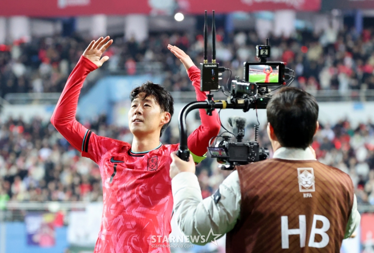 Son Heung Min của đội tuyển bóng đá quốc gia. /Ảnh = Phóng viên cao cấp Kang Young Jo