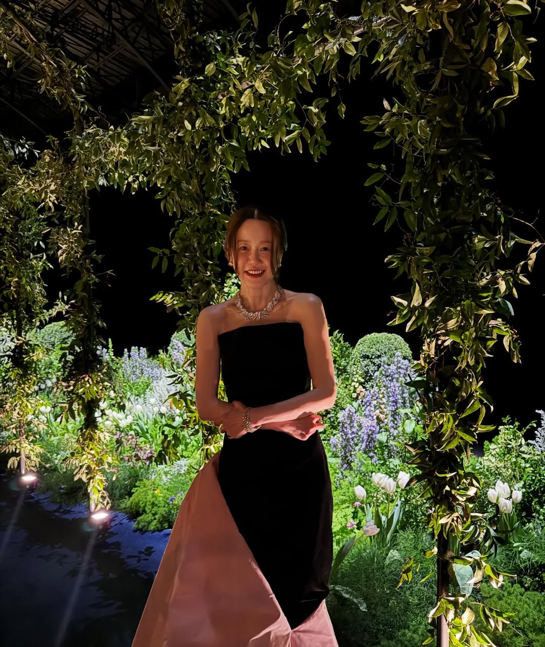 /Фото = Ко Хён Чжон SNS