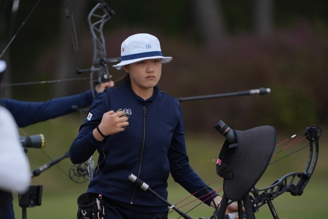 Kang Yeon-seo, 2026 Korean compound archery, at a lecture. /Photo=Korea Archery Association