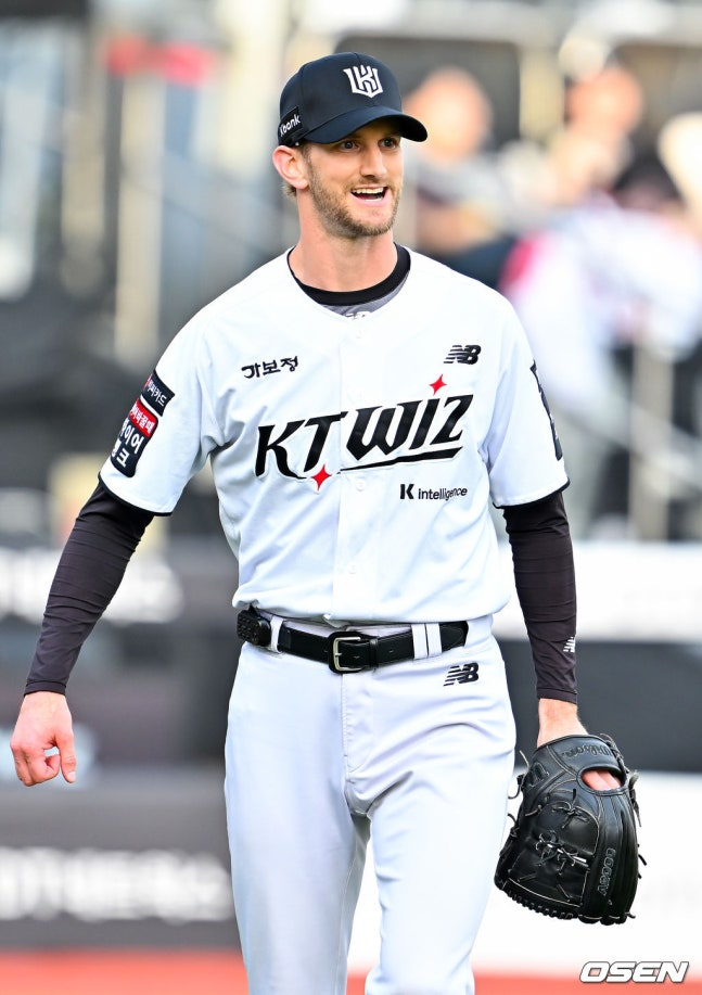 Caleb Boshly, who held strong with six innings and two earned runs.