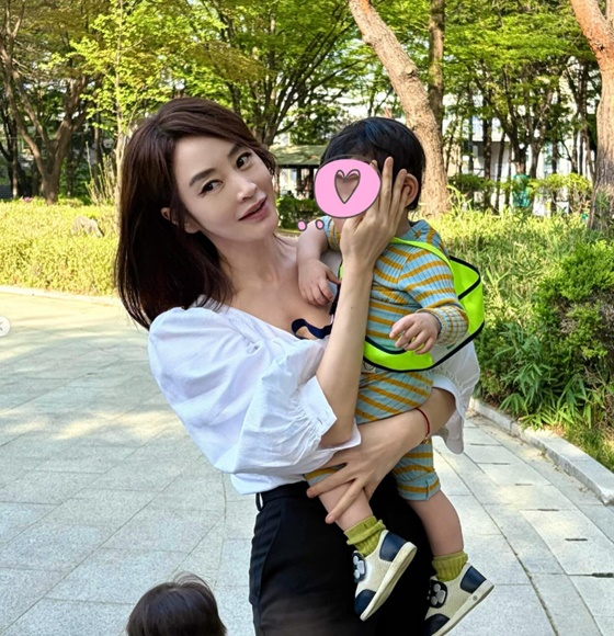 /写真=キム·ヘスSNS