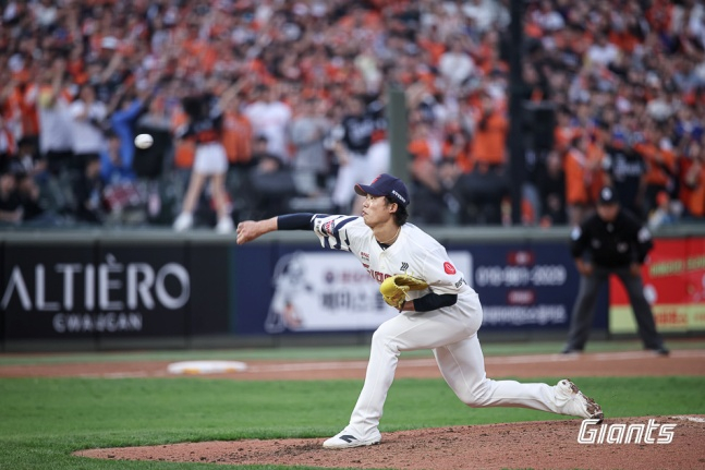 18-го числа Лотте Хён До Хун борется против Ханхва в Пусане. /Фото = Предоставлено Lotte Giants