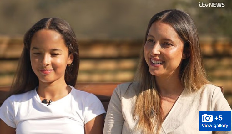 Late Joe Thompson (right) and his daughter. /Photo=Daily Mail archive